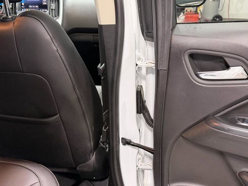 Used 2019 Chevrolet Colorado LT w/ Luxury Package, Chrome AWD/4WD image 19