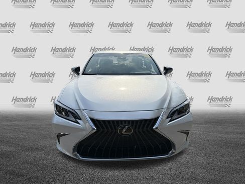 Used 2025 Lexus ES 350 w/ Premium Package FWD image 3