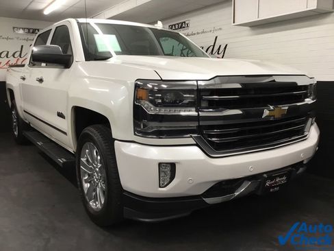Used 2017 Chevrolet Silverado 1500 High Country image 3