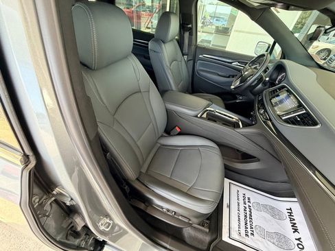 Used 2024 Buick Enclave Essence w/ Experience Buick Package FWD image 23