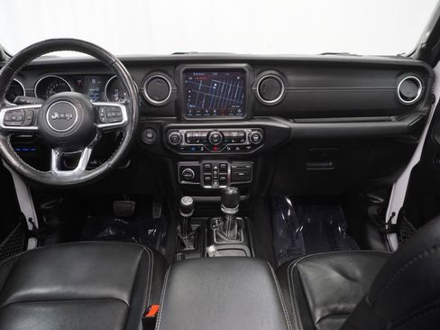 Used 2023 Jeep Wrangler Unlimited Sahara w/ Cold Weather Group image 32