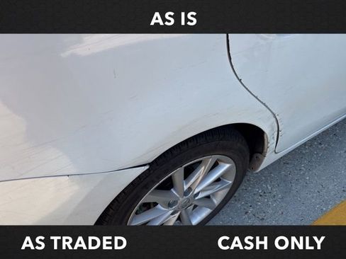 Used 2014 Toyota Prius V Five image 12