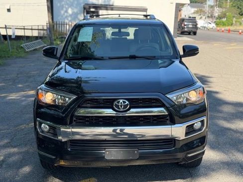 Used 2019 Toyota 4Runner Limited AWD/4WD image 2