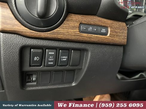 Used 2016 Nissan Titan Platinum Reserve AWD/4WD image 24