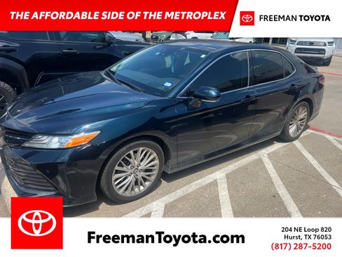 Used 2019 Toyota Camry XLE w/ Driver Assist Package FWD image 1