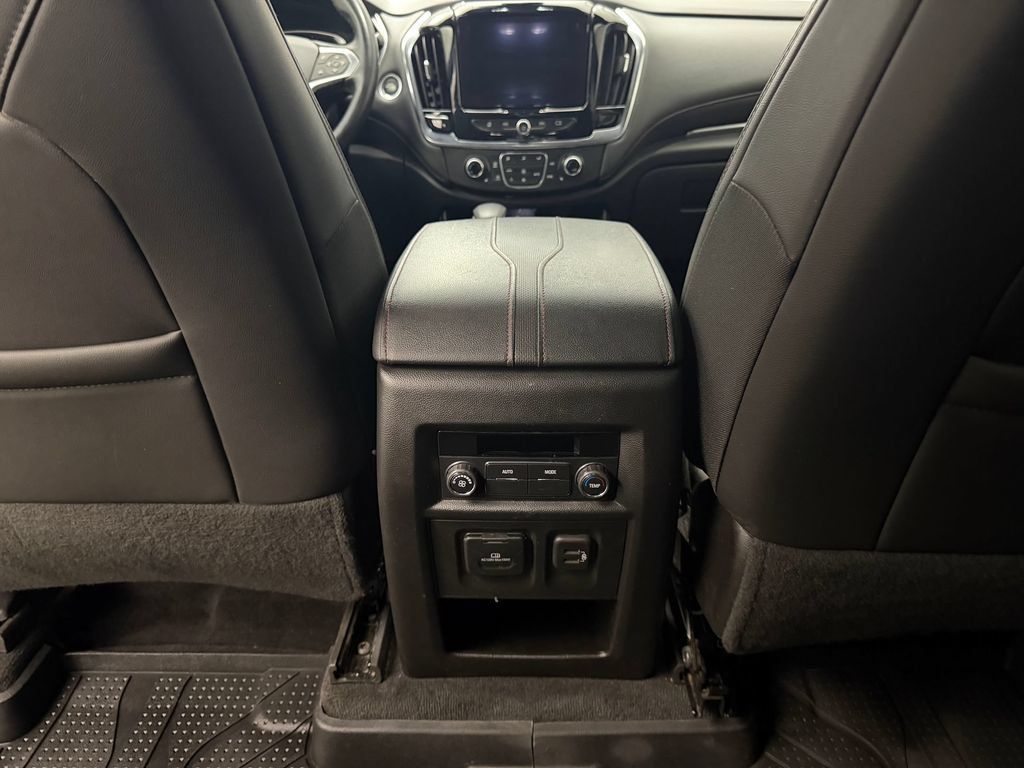 Used 2023 Chevrolet Traverse RS w/ LPO, Floor Liner Package AWD/4WD image 29