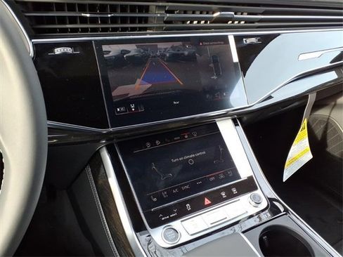 New 2026 Audi Q7 3.0T Prestige image 10