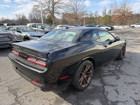 Used 2023 Dodge Challenger SRT Hellcat w/ Driver Convenience Group image 19