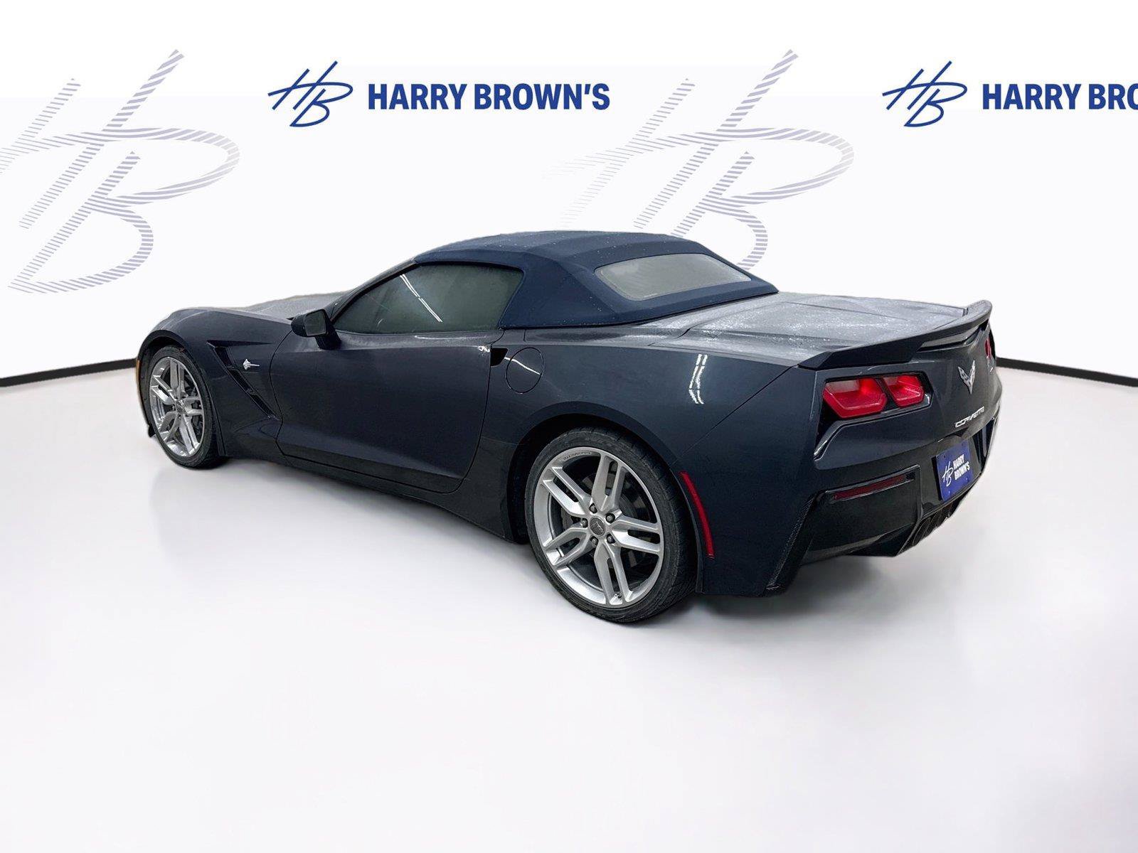 Used 2015 Chevrolet Corvette Stingray Convertible w/ 2LT Preferred Equipment Group RWD image 2