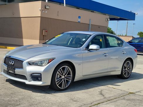 Used 2017 INFINITI Q50 Sport AWD/4WD image 2
