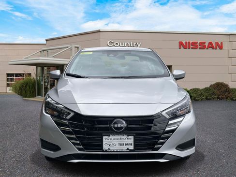 New 2025 Nissan Versa SV w/ Trunk Package image 2