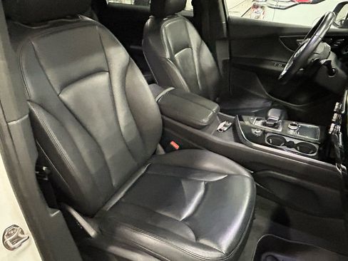 Used 2018 Audi Q7 3.0T Premium image 20
