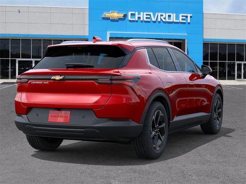 New 2026 Chevrolet Equinox EV LT image 28