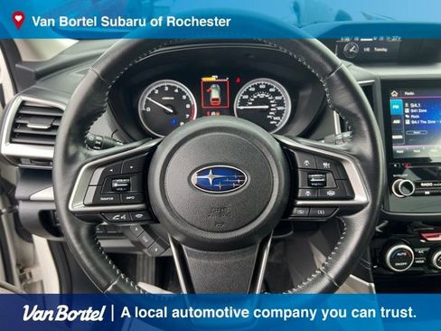 Used 2020 Subaru Forester Limited image 17