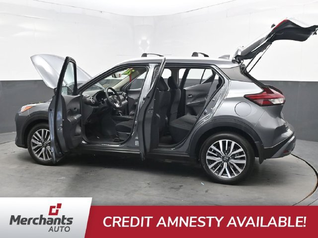 Used 2024 Nissan Kicks SV w/ Interior Electronics Package FWD image 44