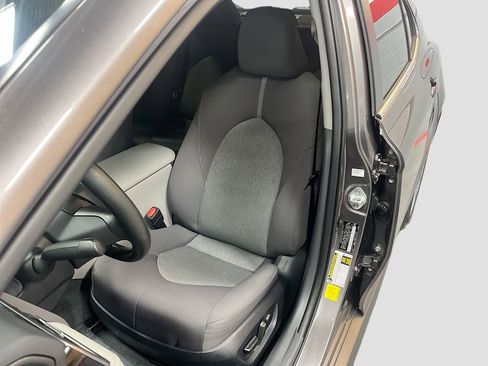 Used 2023 Toyota Camry LE image 19