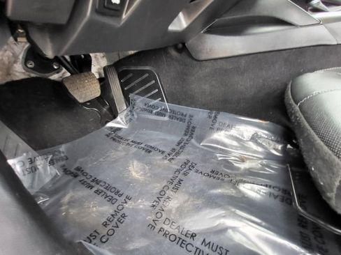 Used 2021 MAZDA MX-5 Miata RF Grand Touring image 16