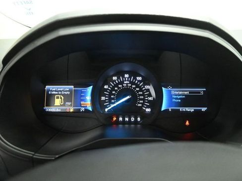 Certified 2023 Ford Edge Titanium w/ Equipment Group 301A image 18