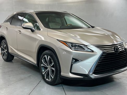 Used 2017 Lexus RX 350 AWD w/ Premium Package image 8