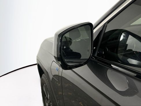 Used 2022 Jeep Grand Cherokee Limited 4xe image 16