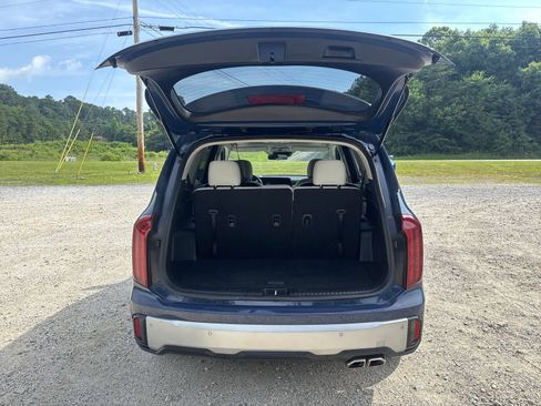 Used 2023 Kia Telluride S w/ S Sunroof Package FWD image 27