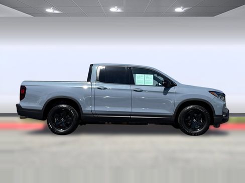 Used 2023 Honda Ridgeline Black Edition image 8