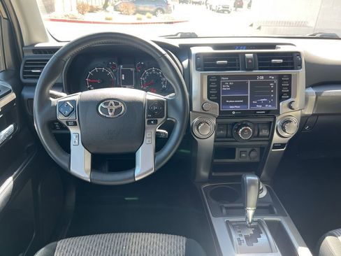 Used 2024 Toyota 4Runner SR5 AWD/4WD image 19