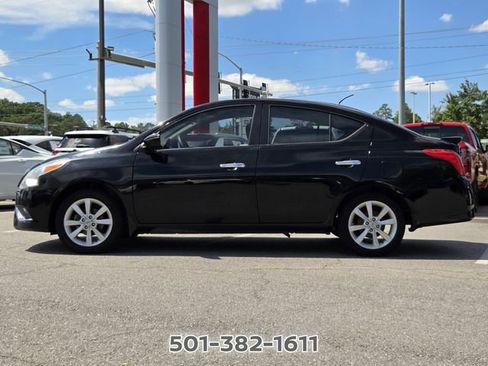 Used 2015 Nissan Versa FWD image 7