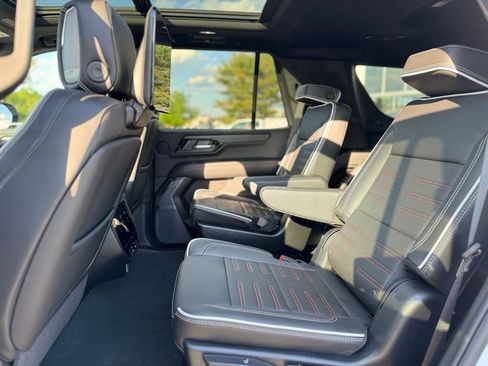 Certified 2026 GMC Yukon AT4 Ultimate AWD/4WD image 24