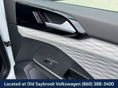 Certified 2022 Volkswagen Taos S AWD/4WD image 27