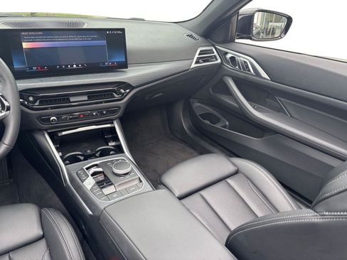 Certified 2025 BMW 430i Convertible image 25