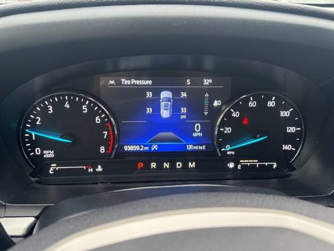 Used 2020 Ford Explorer XLT w/ Equipment Group 202A image 21