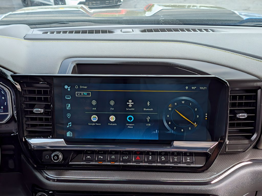 Used 2022 Chevrolet Silverado 1500 ZR2 w/ Technology Package AWD/4WD image 33