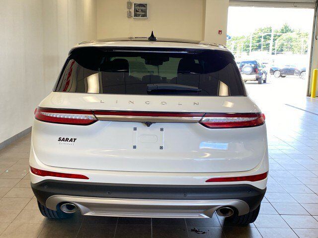 Used 2023 Lincoln Corsair AWD w/ Equipment Group 101A image 6
