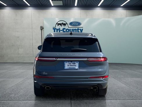 Used 2024 Lincoln Corsair Grand Touring image 6