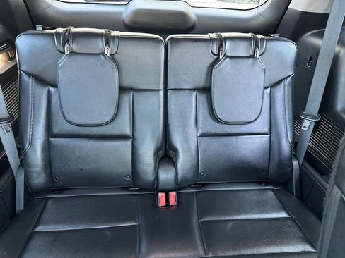 Used 2022 Ford Explorer Limited w/ Class IV Trailer Tow Package image 20