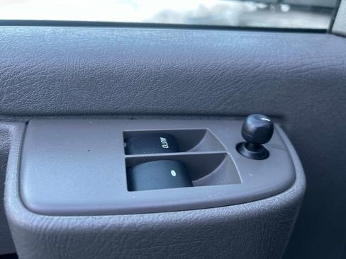 Used 2024 GMC Savana 2500 w/ Driver Convenience Package image 19