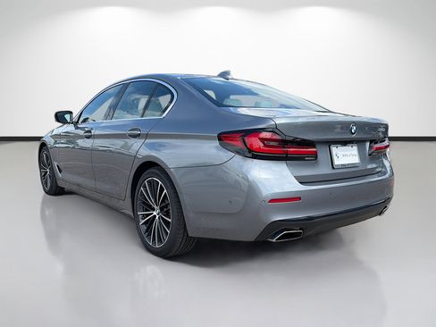 Used 2021 BMW 540i w/ Premium Package image 5