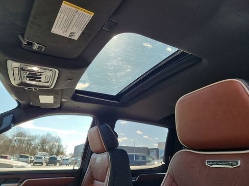New 2026 GMC Sierra 1500 Denali Ultimate image 12
