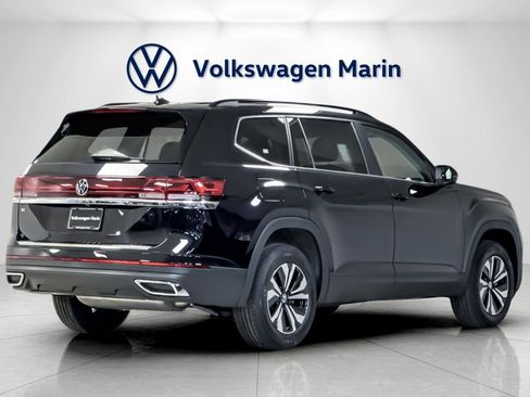 New 2026 Volkswagen Atlas SE image 5