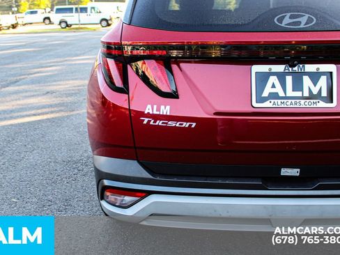 Used 2025 Hyundai Tucson SEL FWD image 12
