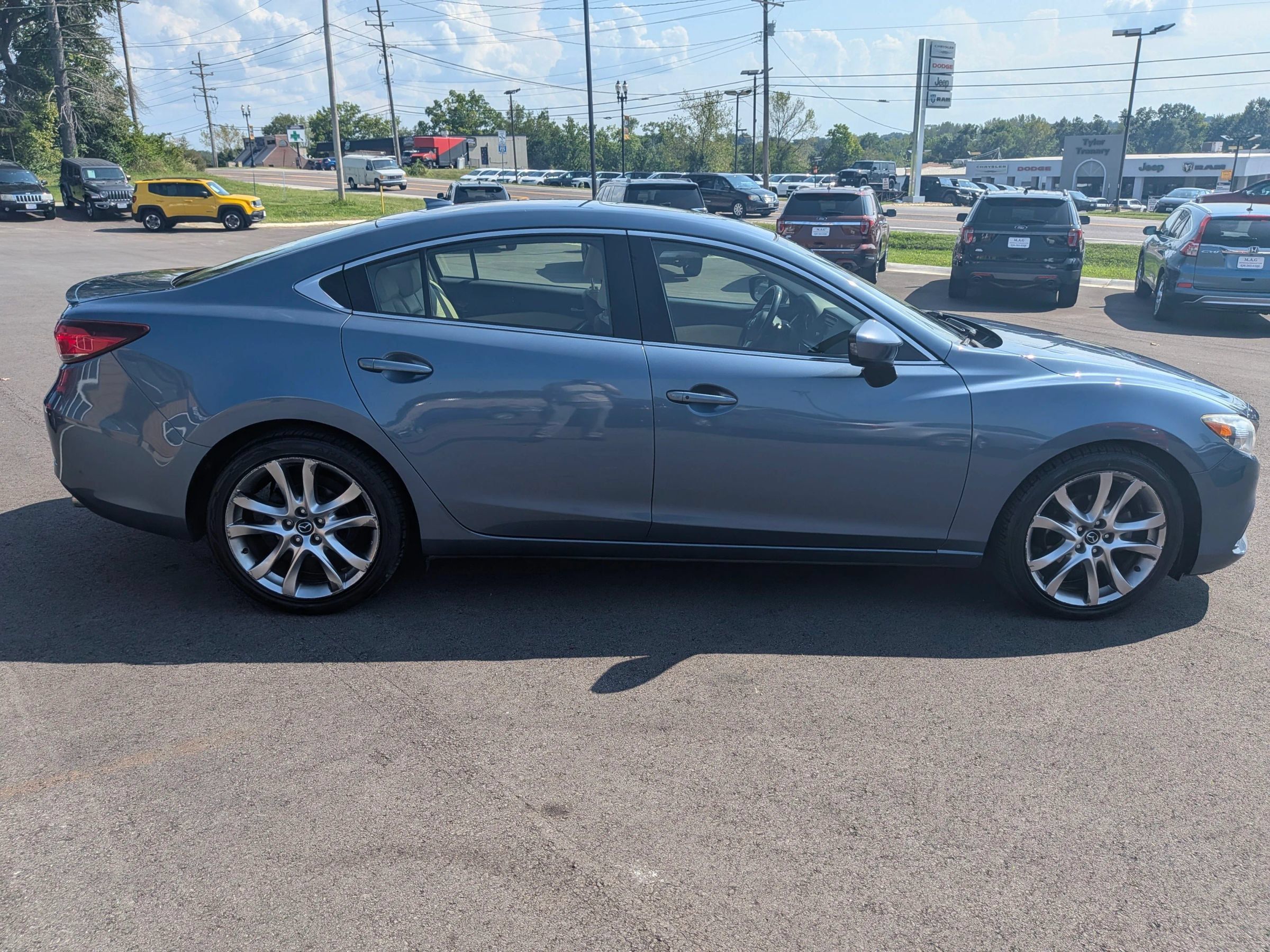 Used 2014 MAZDA MAZDA6 Grand Touring w/ MRCC + FOW Package FWD image 7