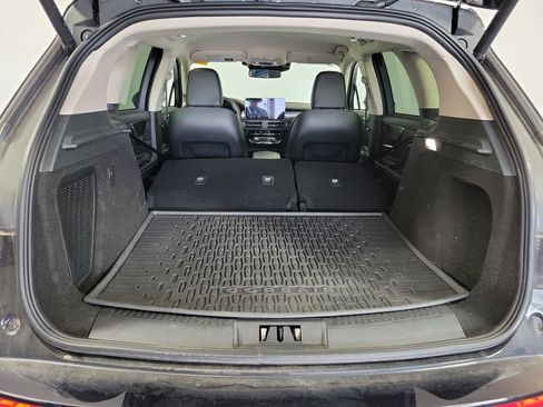 Used 2023 Lincoln Corsair AWD image 25