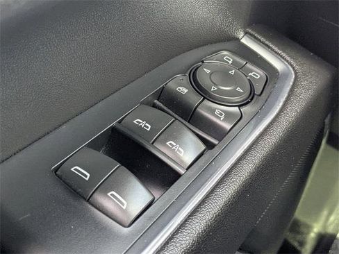 Used 2024 GMC Sierra 1500 SLT image 24