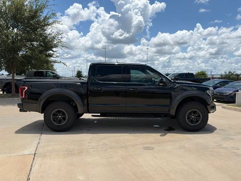 Used 2018 Ford F150 Raptor w/ Equipment Group 802A Luxury AWD/4WD image 10