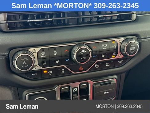 Used 2024 Jeep Wrangler Unlimited Rubicon 392 image 16