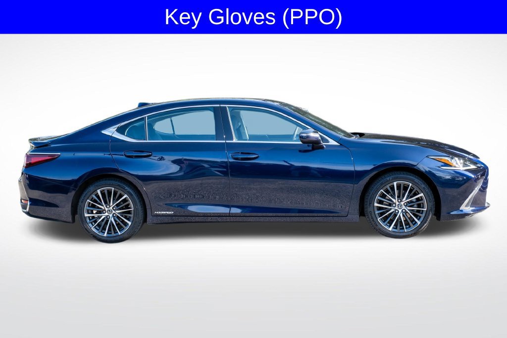 Used 2022 Lexus ES 300h w/ Premium Package FWD image 8