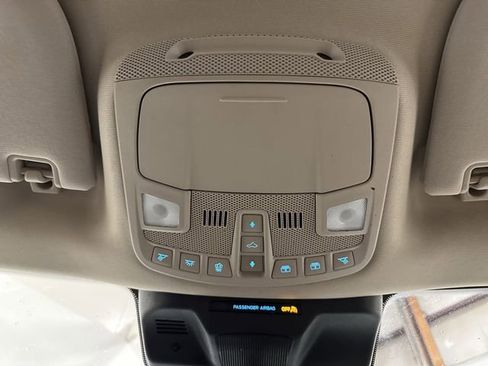 Used 2022 Ford Expedition Max Limited image 29