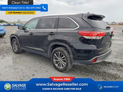 Used 2019 Toyota Highlander XLE FWD image 3