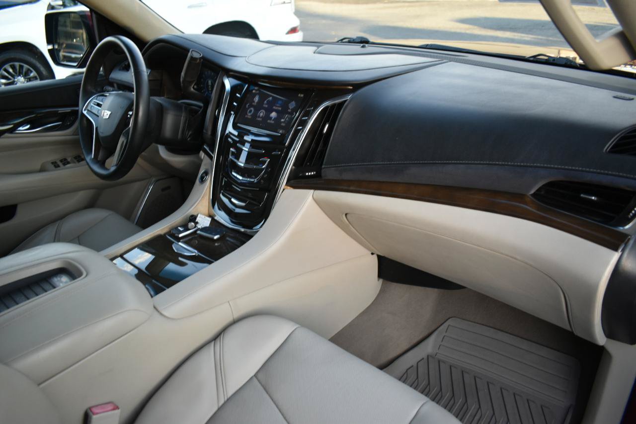 Used 2018 Cadillac Escalade Premium Luxury w/ LPO, Radiant Package AWD/4WD image 13